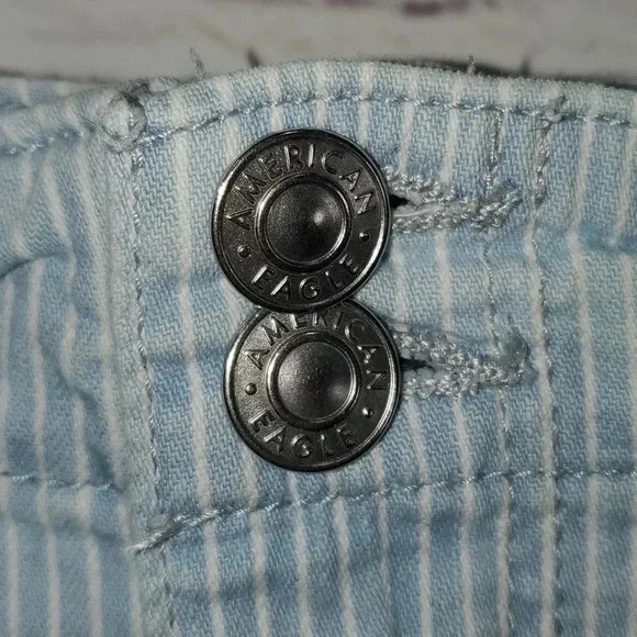 AE Denim High Waist Mom Shorts Blue w White Stripes Women's Size 16 - Picture 8 of 16